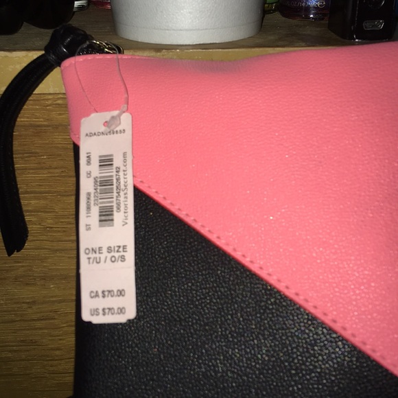 Different Victoria secret pink items - Picture 3 of 5